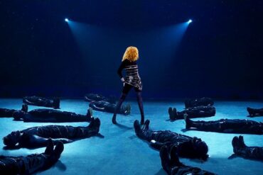 Mylène Farmer - Ultime Création - DR