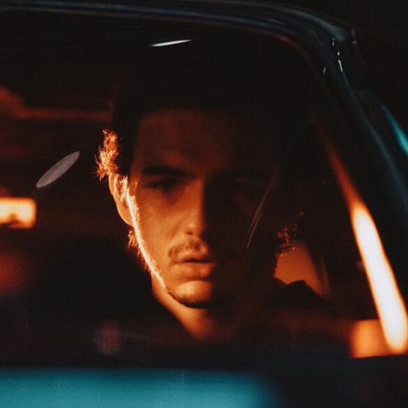 Petit Biscuit - © Jonathan Bertin
