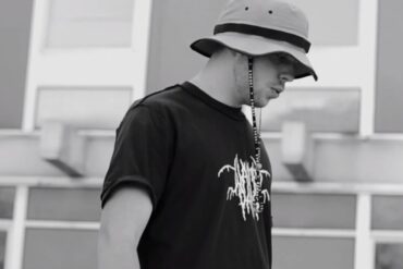 SICKO - REGARD FROID - Capture YouTube