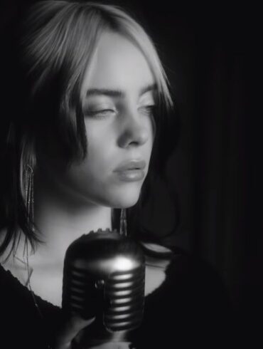 Billie Eilish - No Time To Die - Capture YouTube