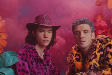 Lauv & Conan Gray - Fake - Capture YouTube