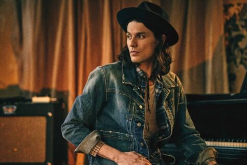 James Bay - © Julia Broad