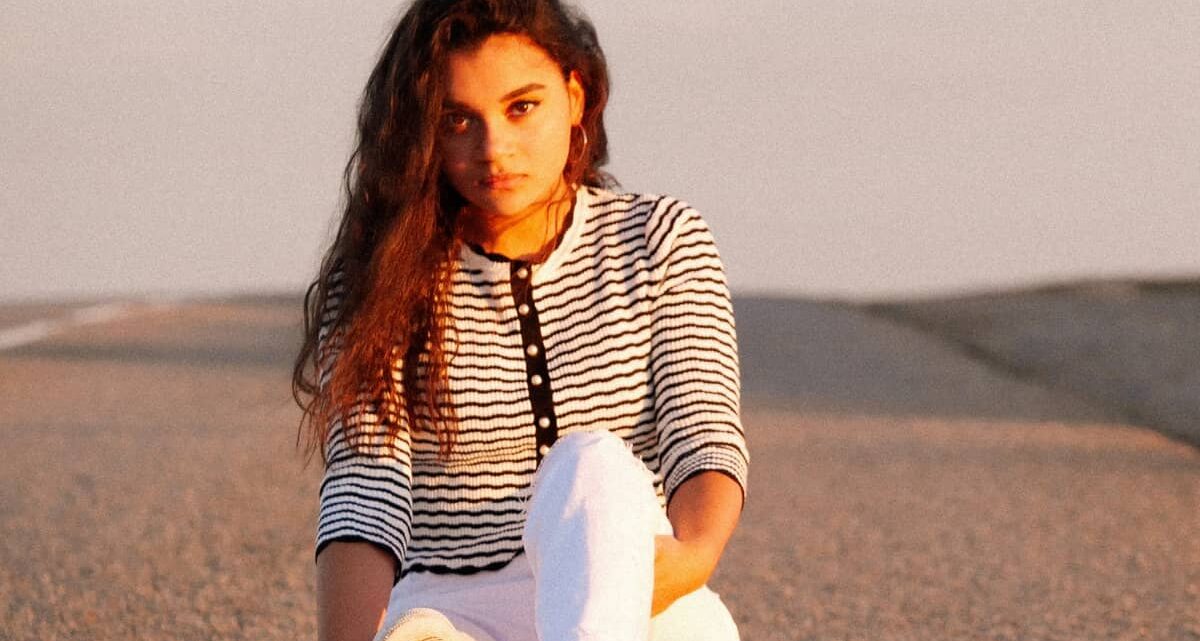Adeline Lovo - Les rayons du soleil - (C) DR