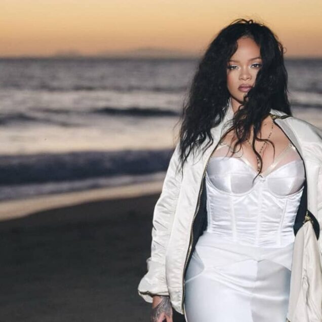Rihanna - Lift me up - Capture écran YouTube