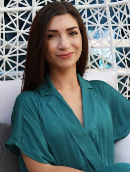 Elena Hurstel - DR