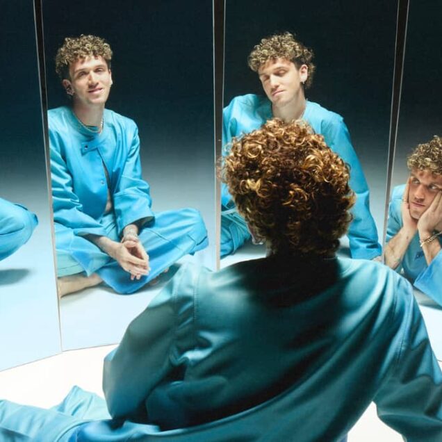 Lauv - Artwork Video Clip