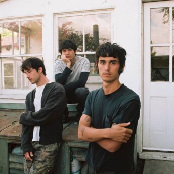 Wallows - © Natalie Hewitt