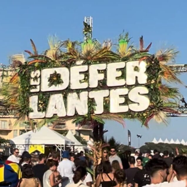 Les Déferlantes - (c) aficia