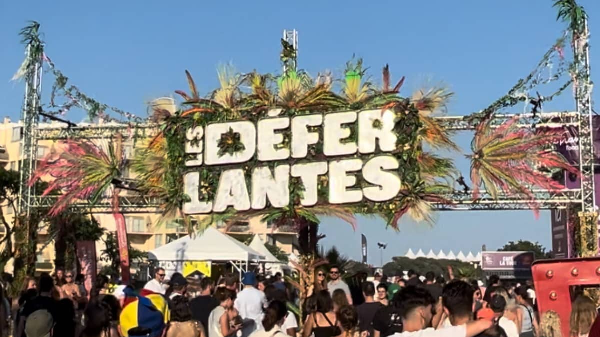 Les Déferlantes - (c) aficia