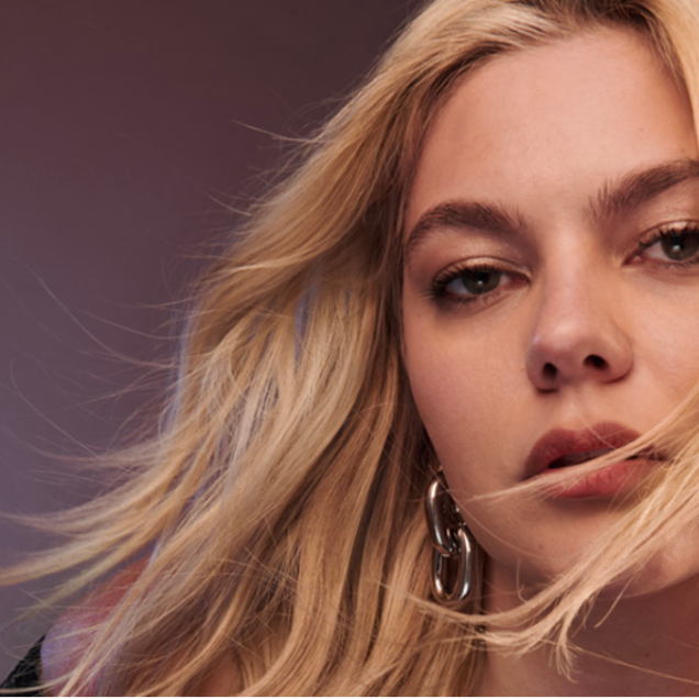 Louane - © Damien Krisl