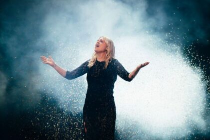 Louane (c) Sarah Louise Bennett EBU