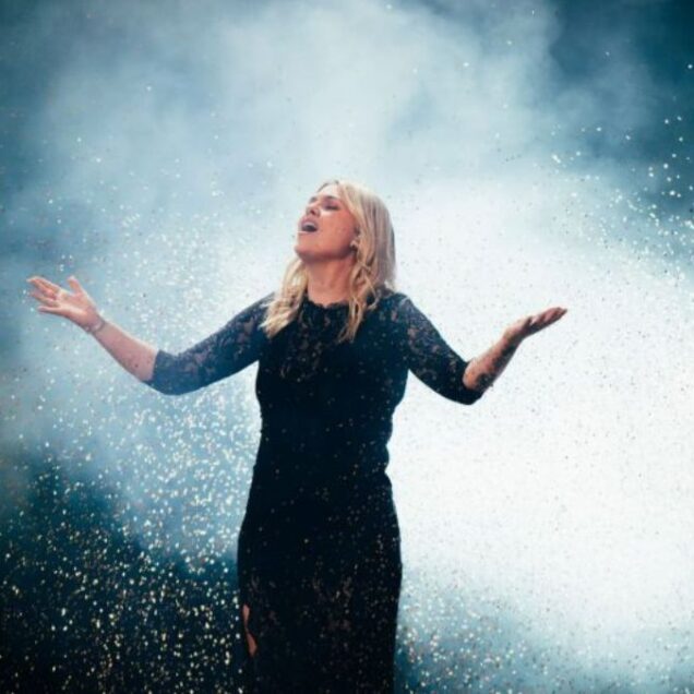 Louane (c) Sarah Louise Bennett EBU
