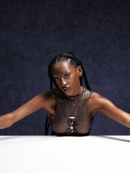 Ebony - Menelik (c) DR