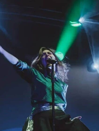 Flora Fishbach (c) Pierrick Lefevre
